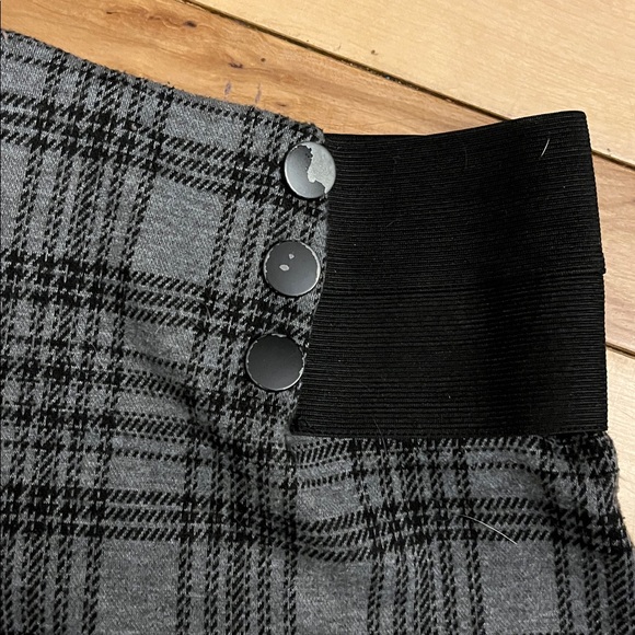 😍SHOW SPECIAL - ARDENE CURVE Grey & Black Plaid Pull on Elastic Waist Leggings - Picture 3 of 10